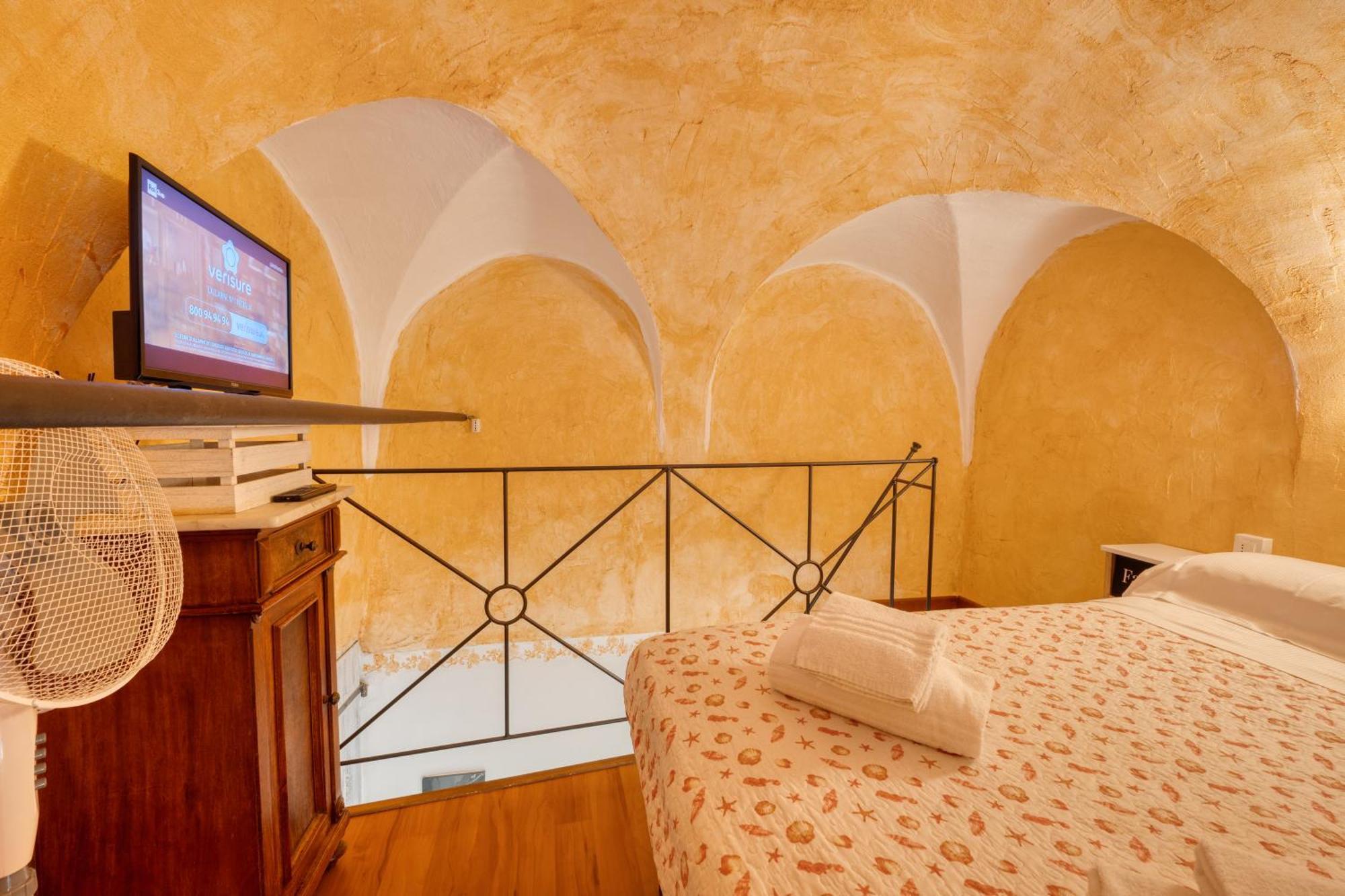 Mini Accommodation In Sanremo Liguria Екстер'єр фото